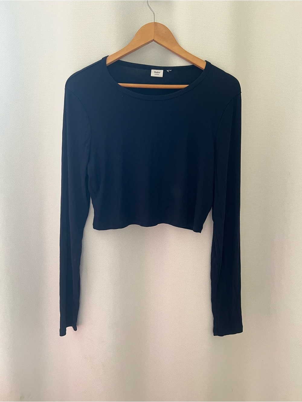 Sunday Best Navy Long-Sleeve Cropped Tee